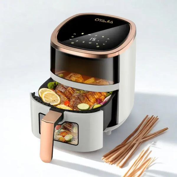 Air fryer blanc sur fond blanc