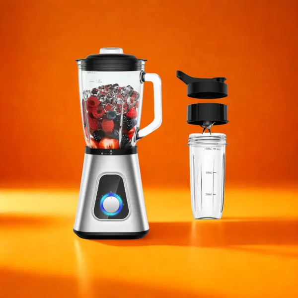 Blender sur fond orange