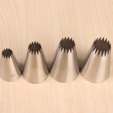 Douilles inox vu de haut sur bois