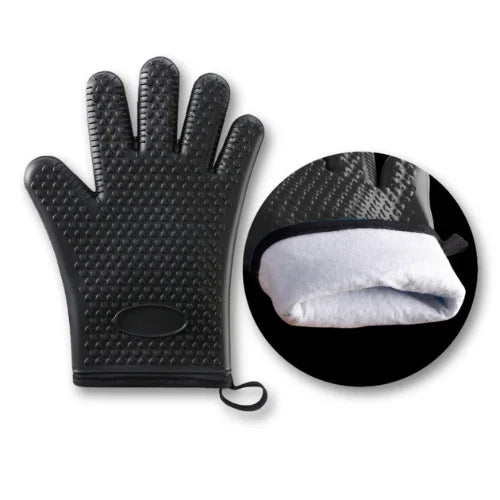 Gants noirs sur fond blanc