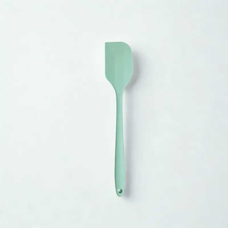 Maryse turquoise sur fond blanc
