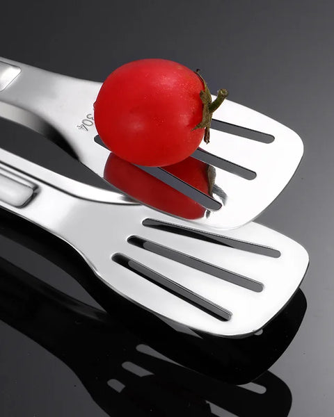 Tomate sur pince en inox
