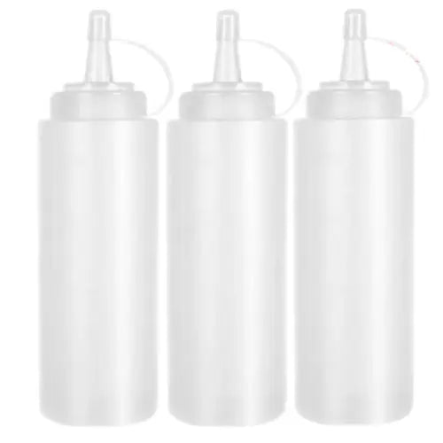3 pipettes sur fond blanc