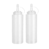 2 pipettes sur fond blanc