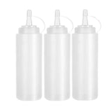 3 pipettes sur fond blanc