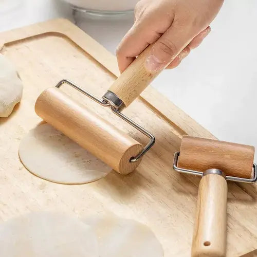 Rouleau en bois en action