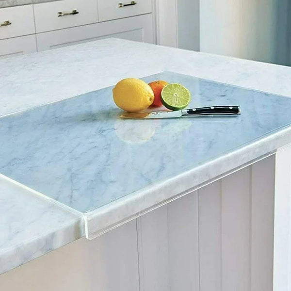 Non-slip transparent acrylic cutting board