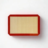 Tapis pâtissier sur fond blanc