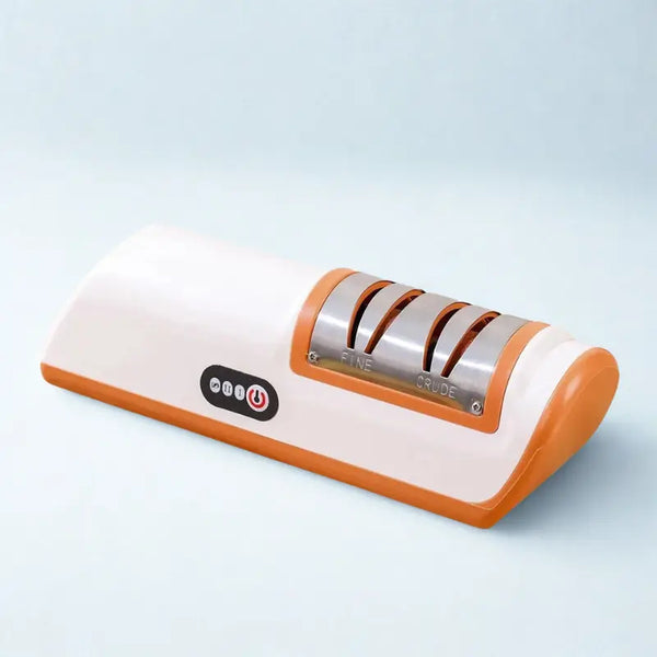 Aiguiseur électrique blanc et orange sur fond blanc